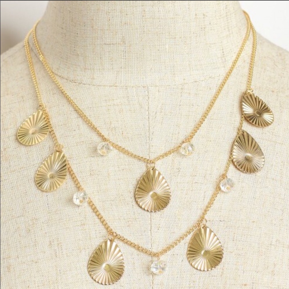 Two layered necklaces